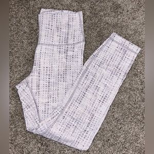 Lululemon leggings!